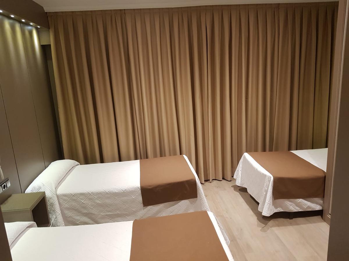 Hostal Colon Getafe Exteriér fotografie